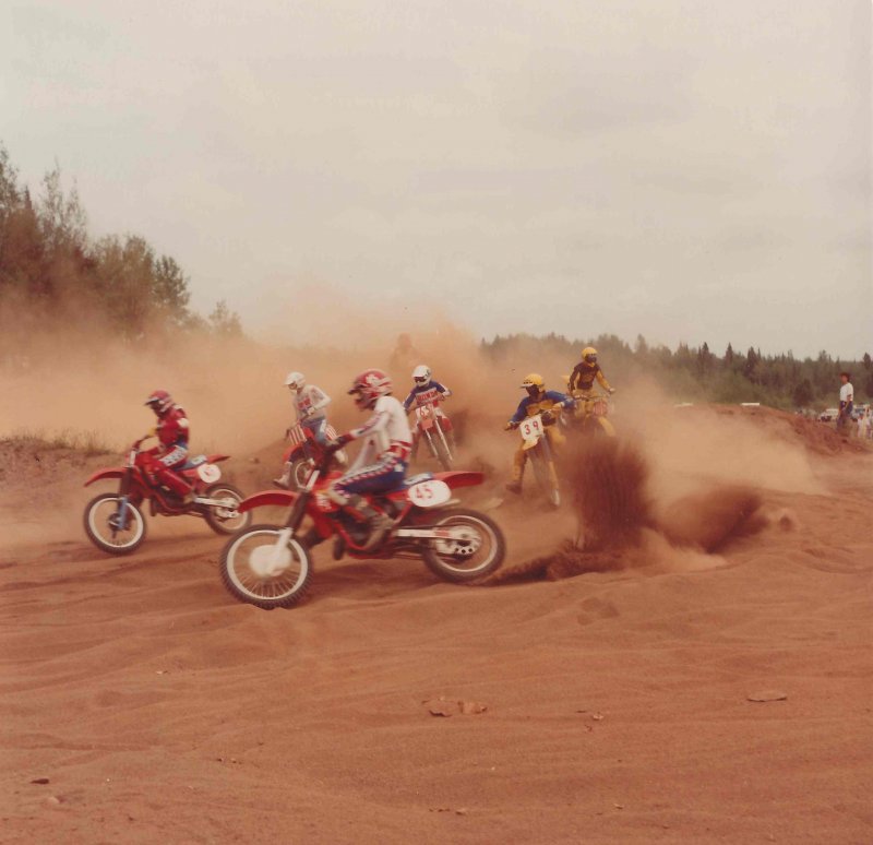 Racing action 1984
